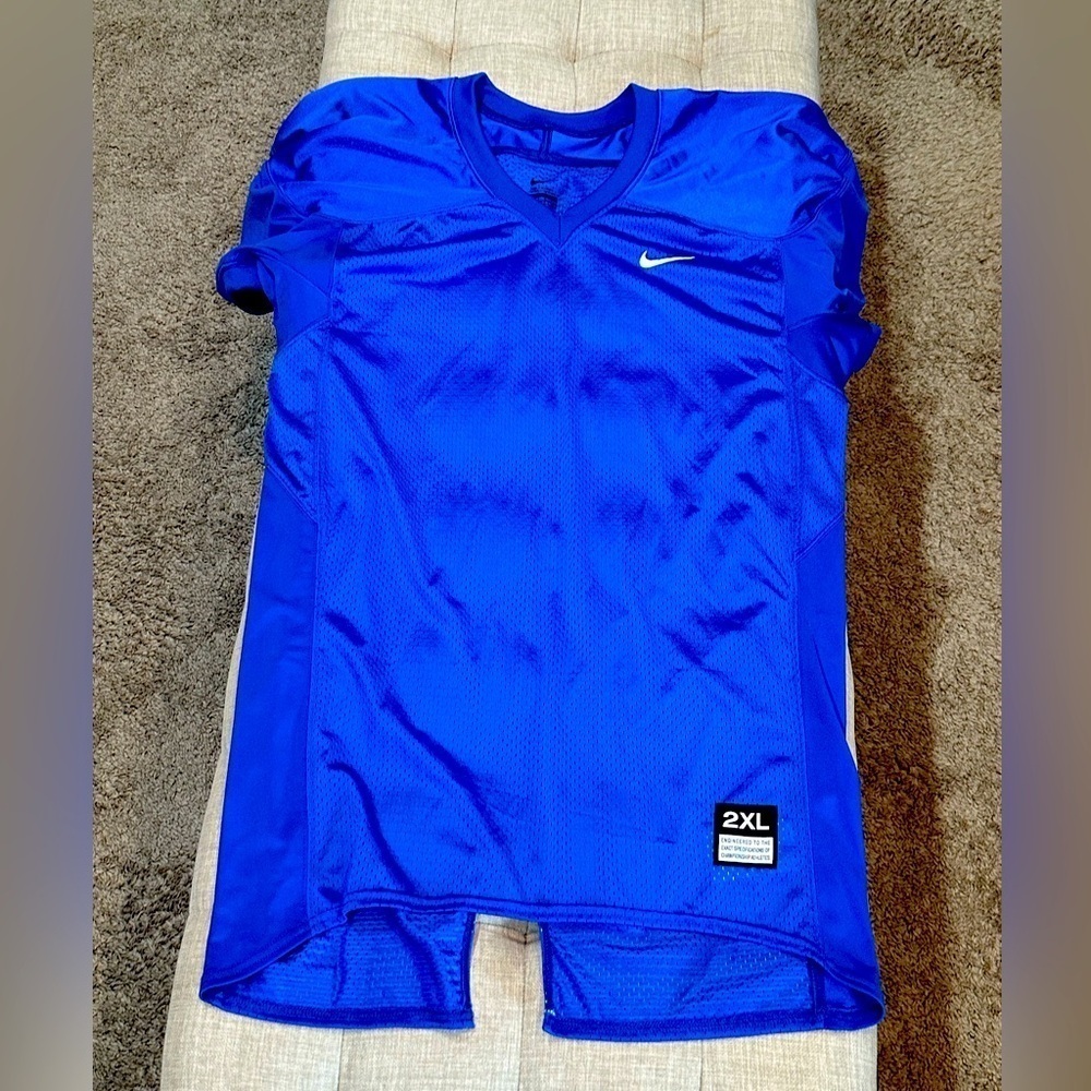 NWOT Nike Defender Men’s Football Practice Jersey XXL - Royal Blue